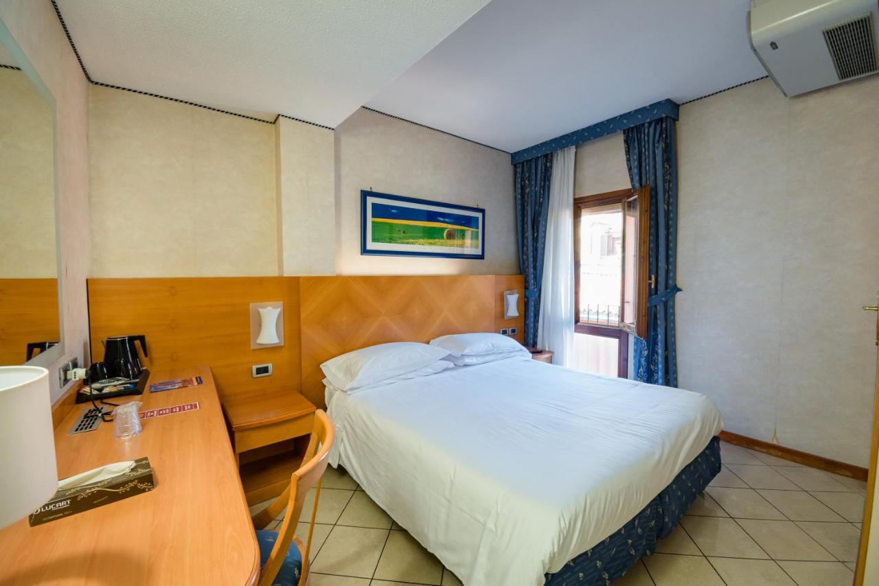 Hotel Centrale Болонья Екстер'єр фото
